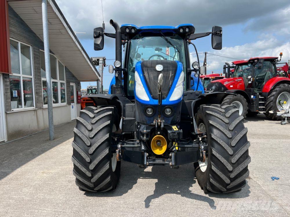New Holland T7.210 Трактори