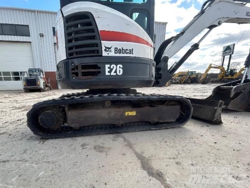 Bobcat E26 Мини екскаватори < 7 т