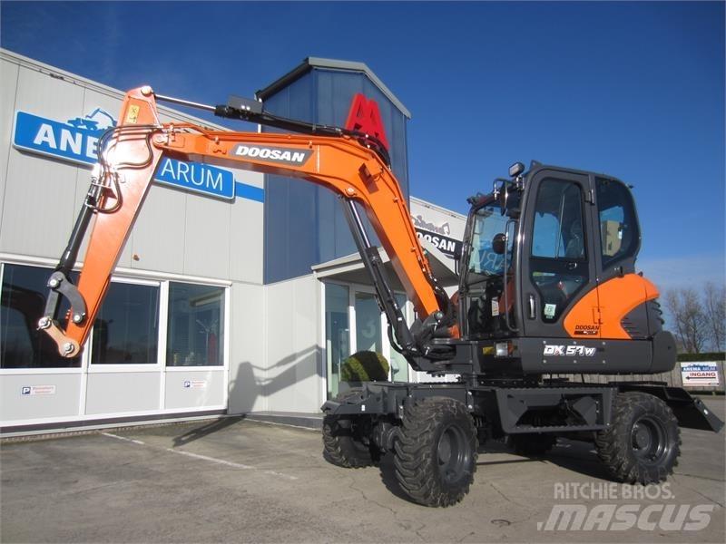 Develon DX57W-7 Мини екскаватори < 7 т