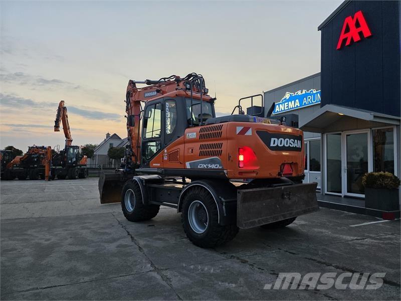 Doosan DX140W-5 Колесни екскаватори