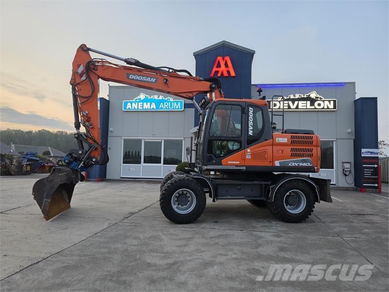 Doosan DX140W-5 Колесни екскаватори