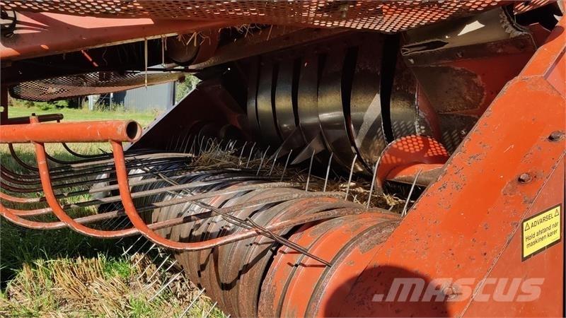 Hesston 4900 Балопреси квадратни
