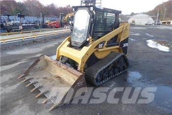 CAT 247B Мини товарачи
