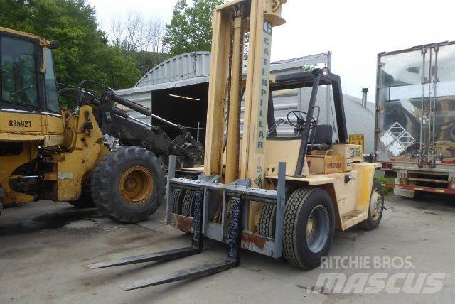 CAT V225 Вилични кари-повдигачи - други