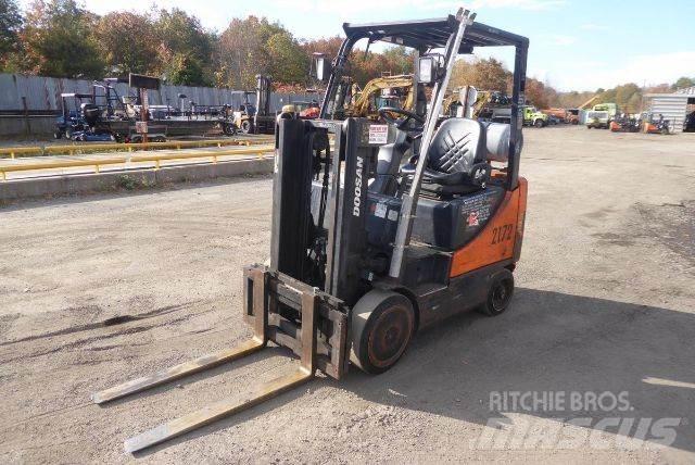 Doosan GC25P-5 Вилични кари-повдигачи - други