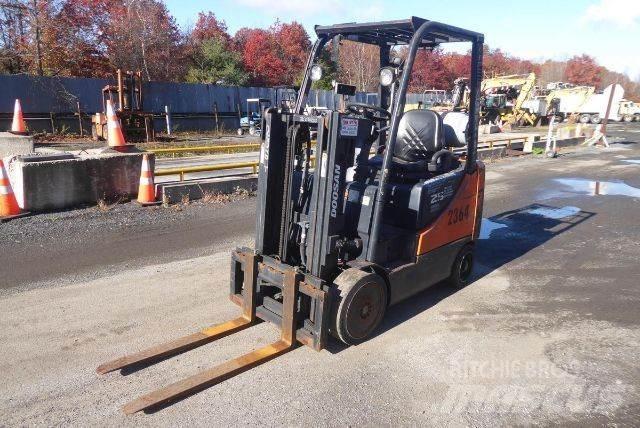 Doosan GC25P-5 Вилични кари-повдигачи - други