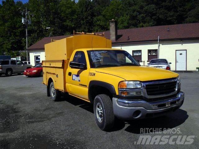 GMC 2500HD Пикапи