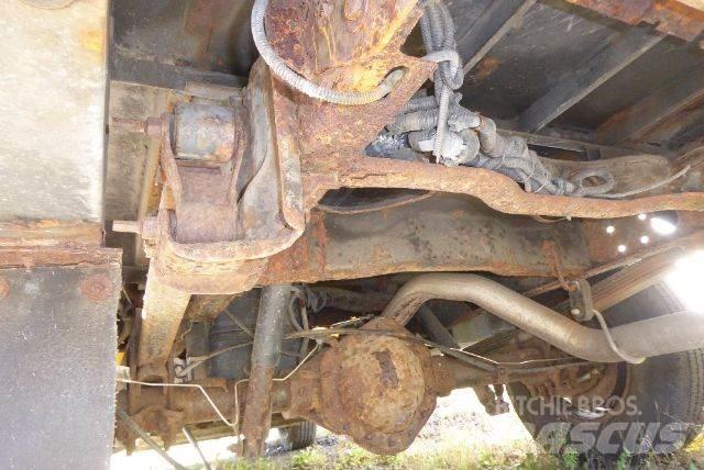 GMC 2500HD Пикапи