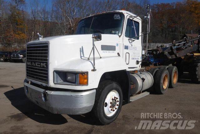Mack CH613 Шаси кабини