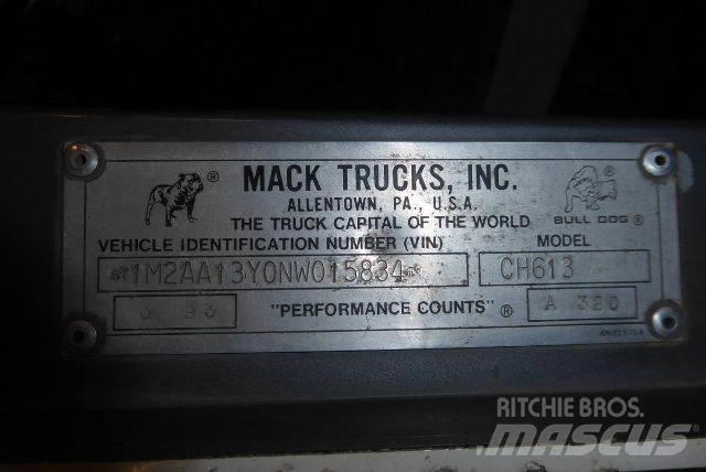 Mack CH613 Шаси кабини