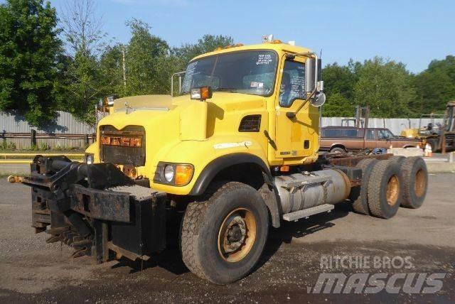 Mack CV713 Шаси кабини