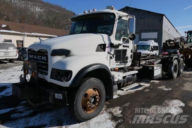 Mack CV713 Шаси кабини