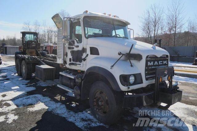 Mack CV713 Шаси кабини