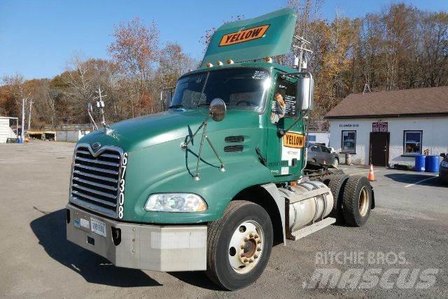 Mack CXN612 Шаси кабини