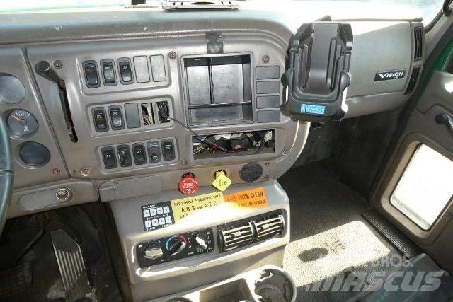Mack CXN612 Шаси кабини