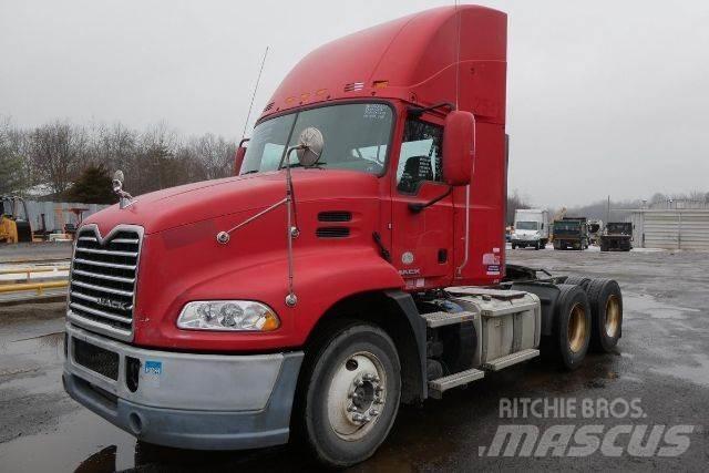 Mack CXU613 Шаси кабини