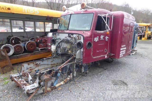 Peterbilt 379 Кабини