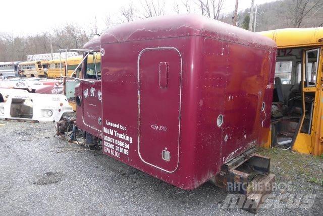 Peterbilt 379 Кабини