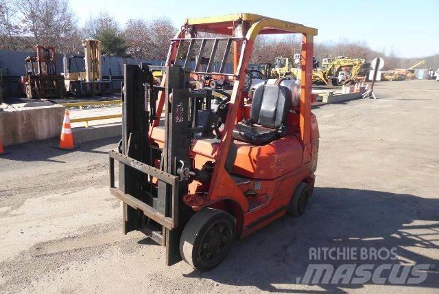 Toyota 427FGCU25 Вилични кари-повдигачи - други