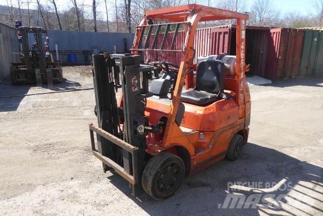 Toyota 427FGCU25 Вилични кари-повдигачи - други