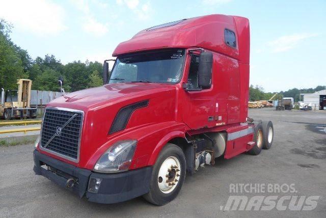Volvo VNL64T Влекачи
