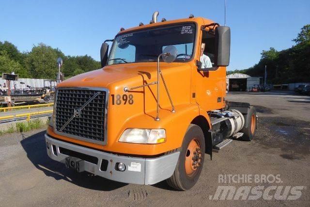 Volvo VNM42T Шаси кабини