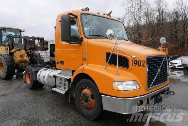 Volvo VNM42T Шаси кабини