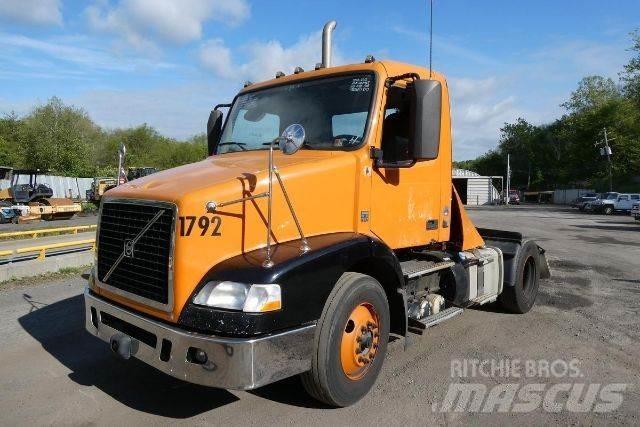 Volvo VNM42T Шаси кабини