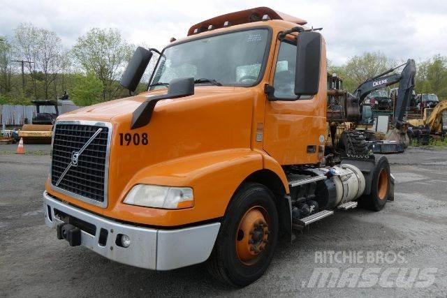 Volvo VNM42T Шаси кабини