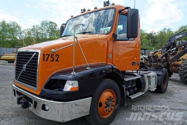 Volvo VNM42T Шаси кабини