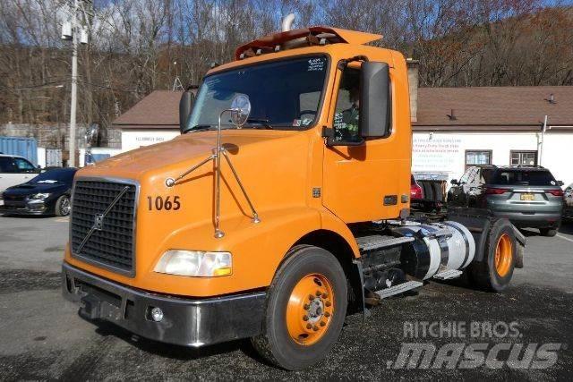 Volvo VNM42T Шаси кабини