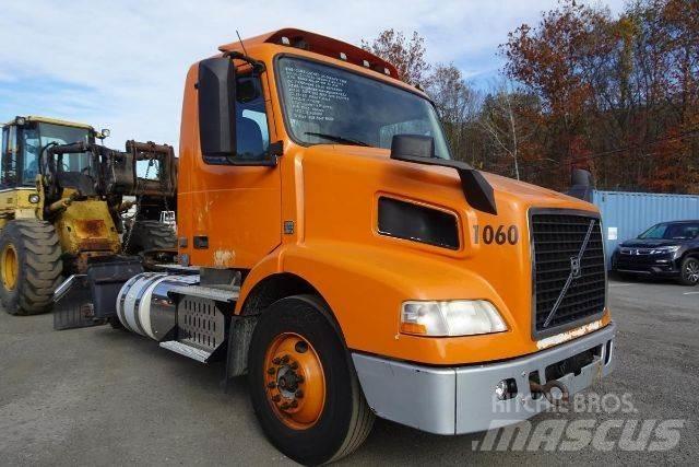 Volvo VNM42T Шаси кабини