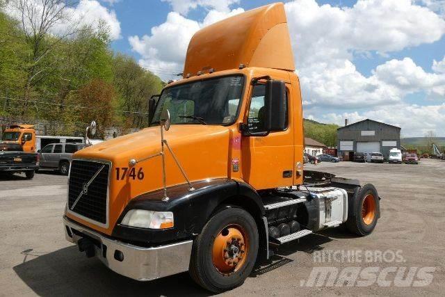 Volvo VNM42T Шаси кабини