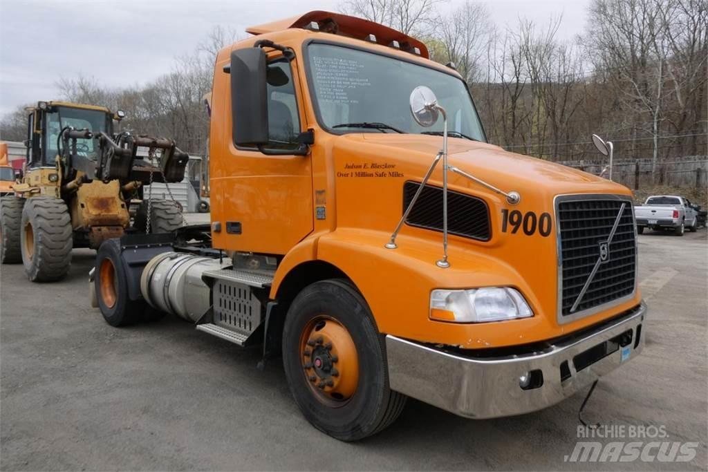 Volvo VNM42T Шаси кабини