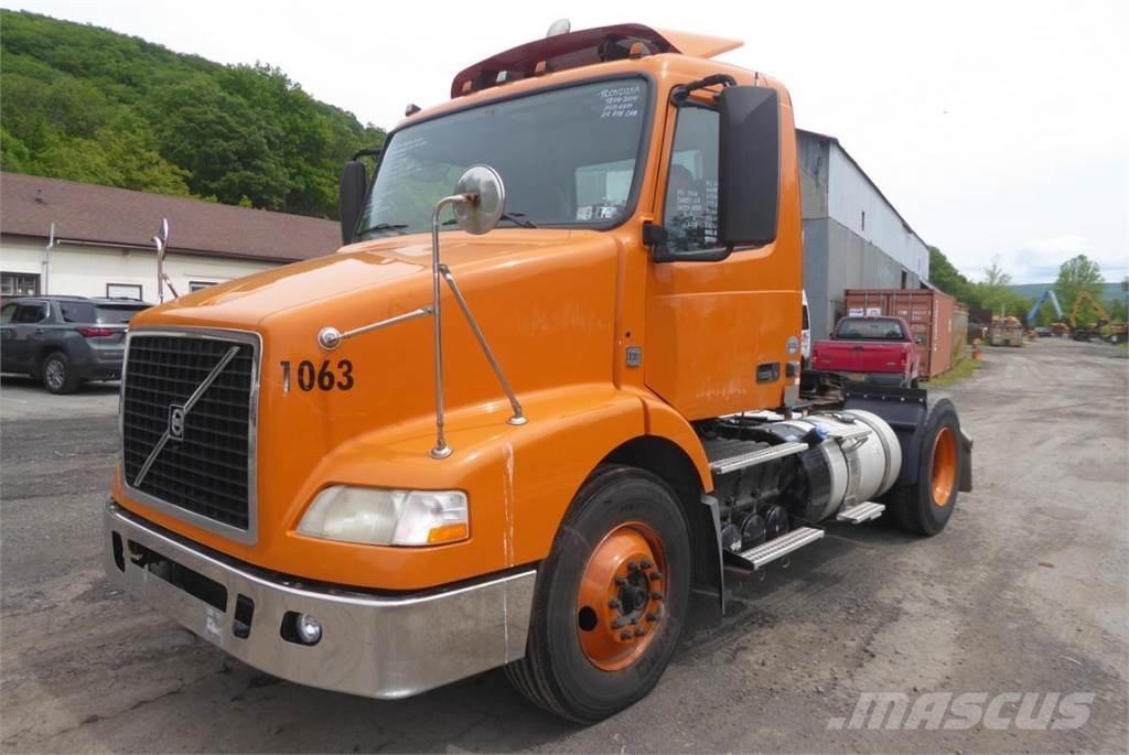 Volvo VNM42T Шаси кабини