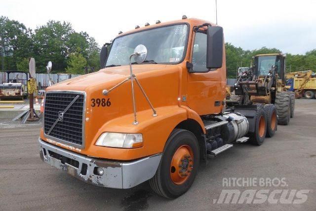 Volvo VNM64T Шаси кабини