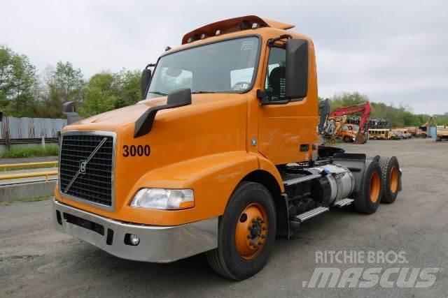 Volvo VNM64T Шаси кабини