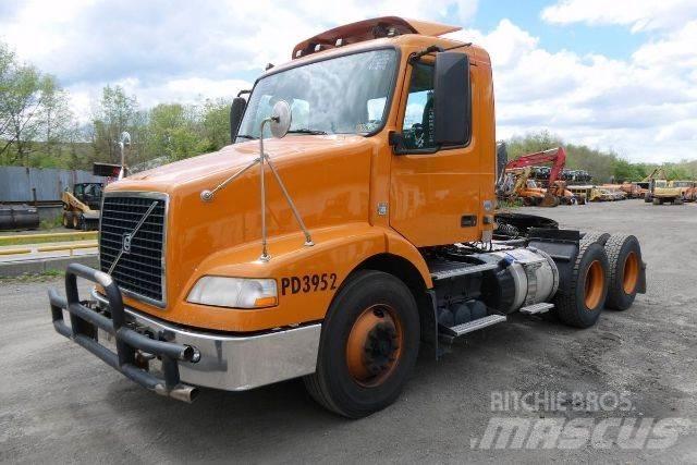 Volvo VNM64T Шаси кабини