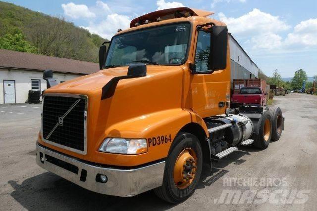 Volvo VNM64T Шаси кабини