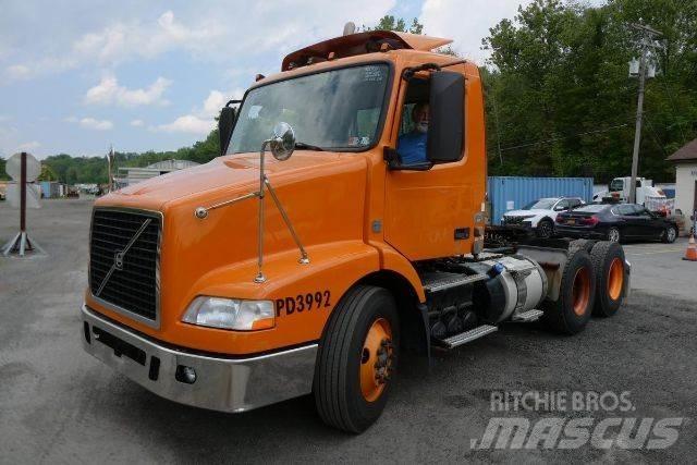 Volvo VNM64T Шаси кабини