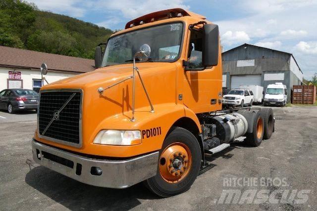 Volvo VNM64T Шаси кабини