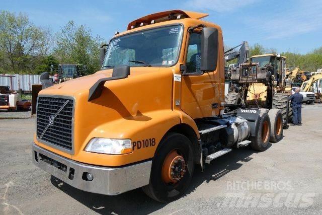 Volvo VNM64T Шаси кабини