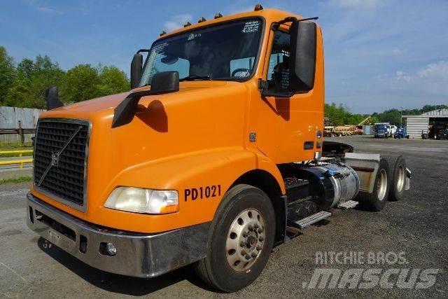 Volvo VNM64T Шаси кабини