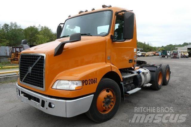 Volvo VNM64T Шаси кабини