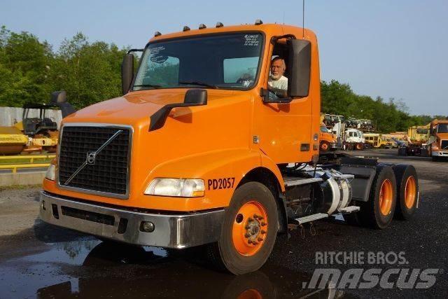 Volvo VNM64T Шаси кабини