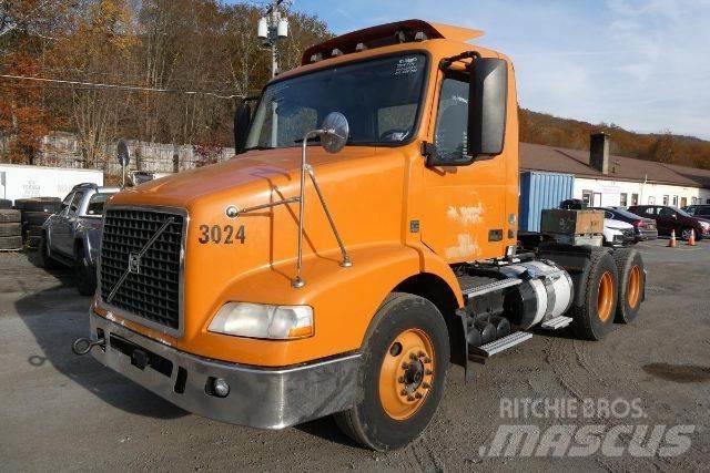 Volvo VNM64T Шаси кабини