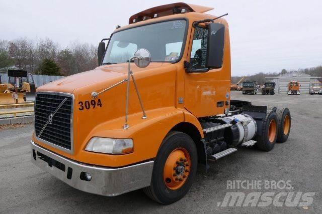 Volvo VNM64T Шаси кабини