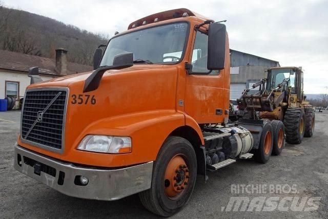 Volvo VNM64T Шаси кабини