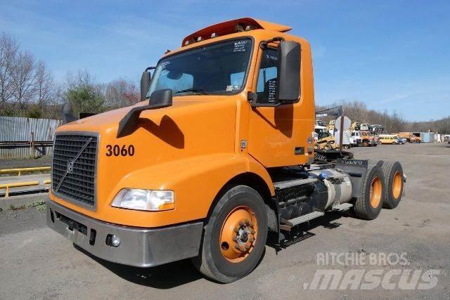 Volvo VNM64T Шаси кабини