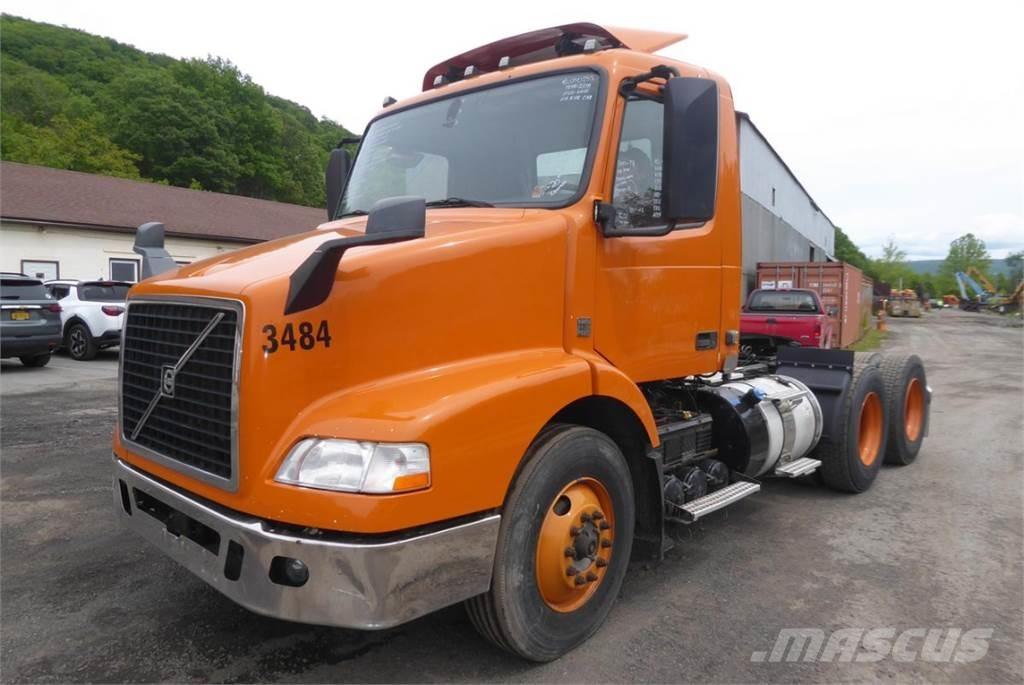 Volvo VNM64T Шаси кабини